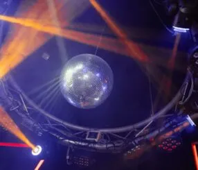 How much do strippers in Las Vegas really make?