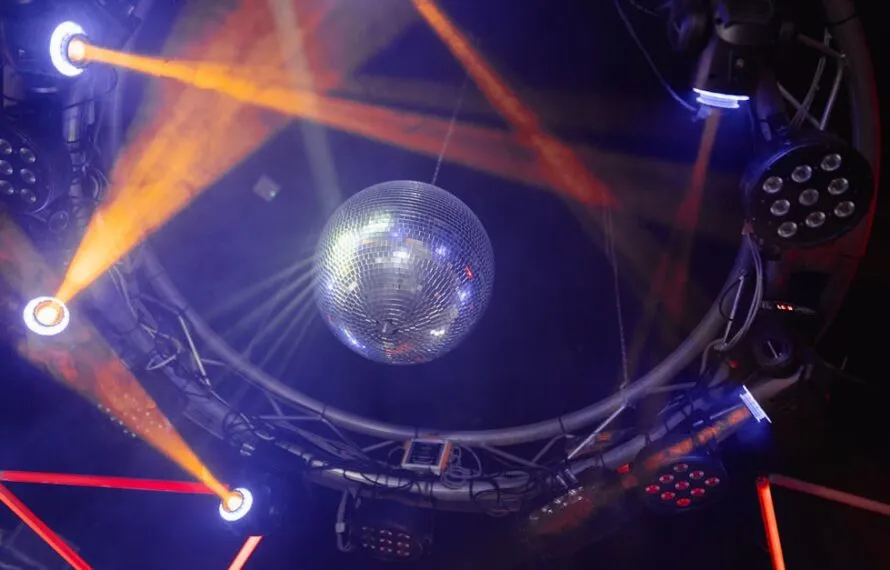 How much do strippers in Las Vegas really make?